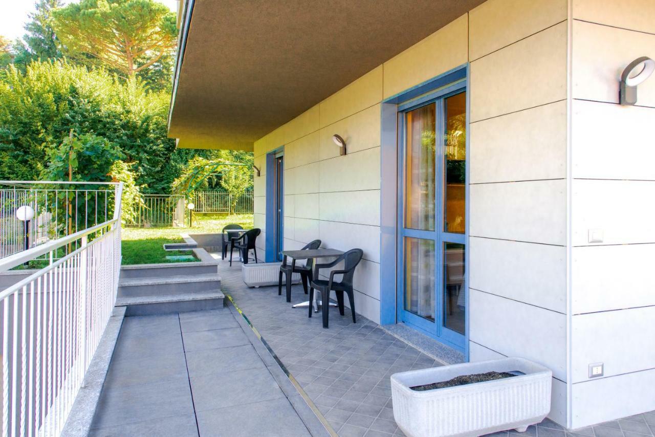 Casa Livio - Rooms And Studios Como Kültér fotó